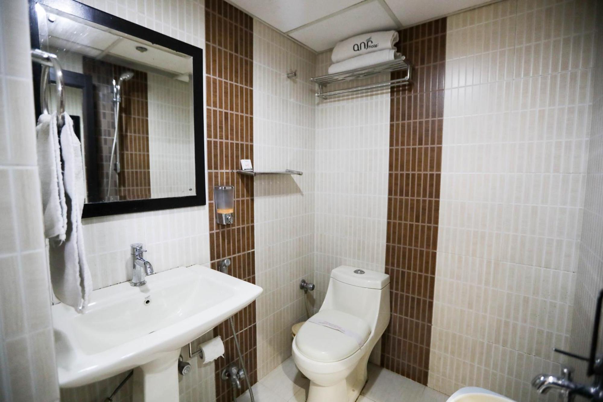 לקנאו Anr Hotels מראה חיצוני תמונה