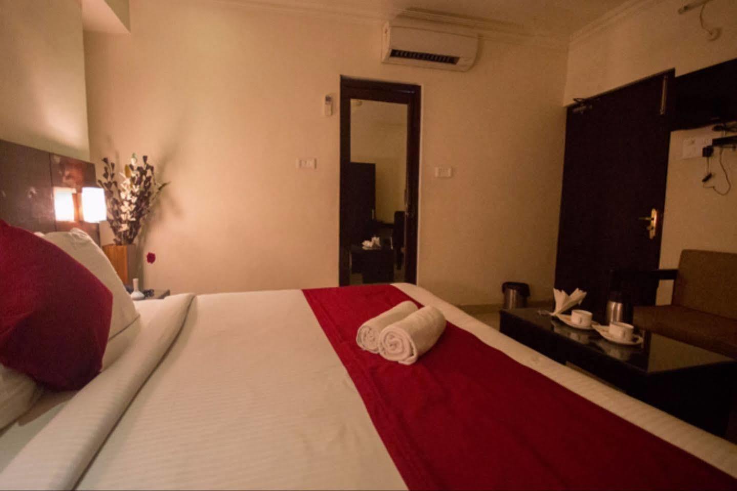 לקנאו Anr Hotels מראה חיצוני תמונה